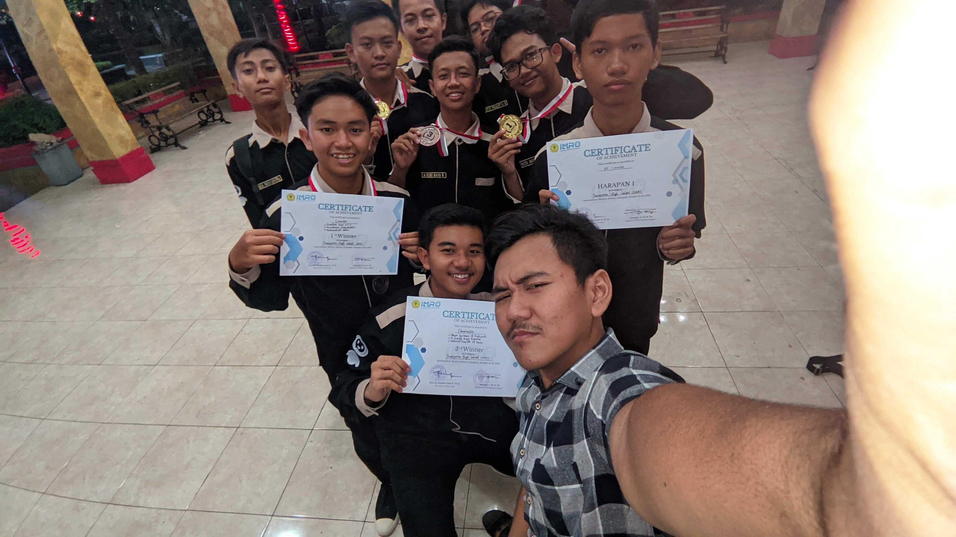 Juara 1,3 & Harapan 1